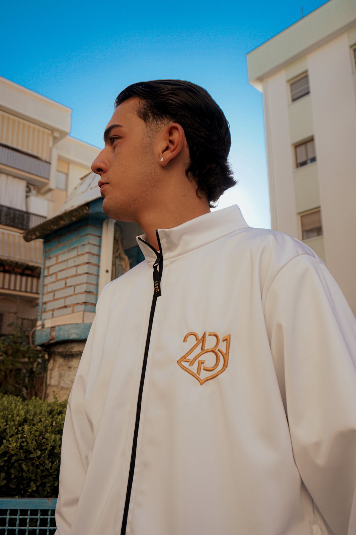 COMPLETO ETERNITY WHITE/GOLD